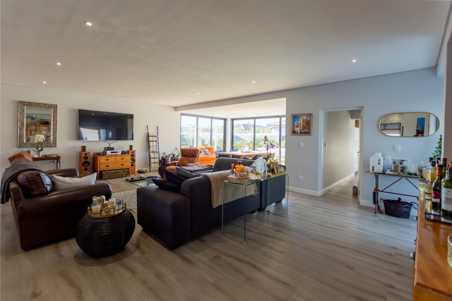 4 Bedroom Property for Sale in Langebaan Country Estate Western Cape